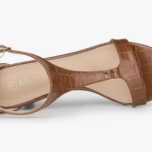 Brown Women’s Sandals
